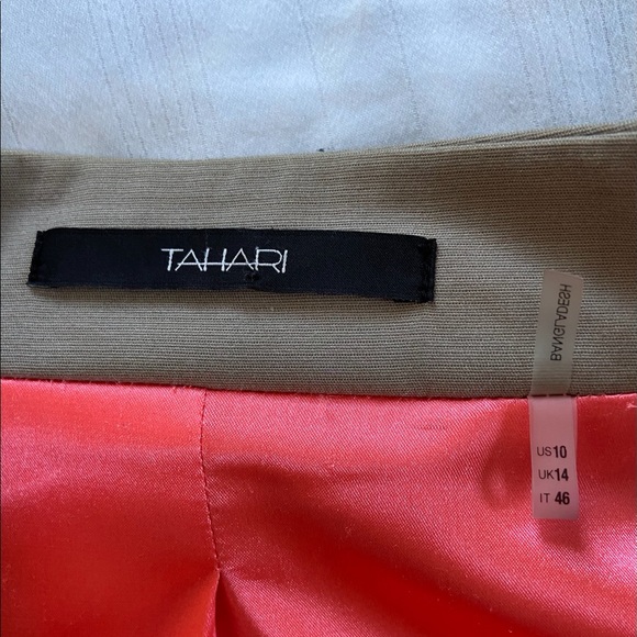 Tahari Blazer - Picture 2 of 7